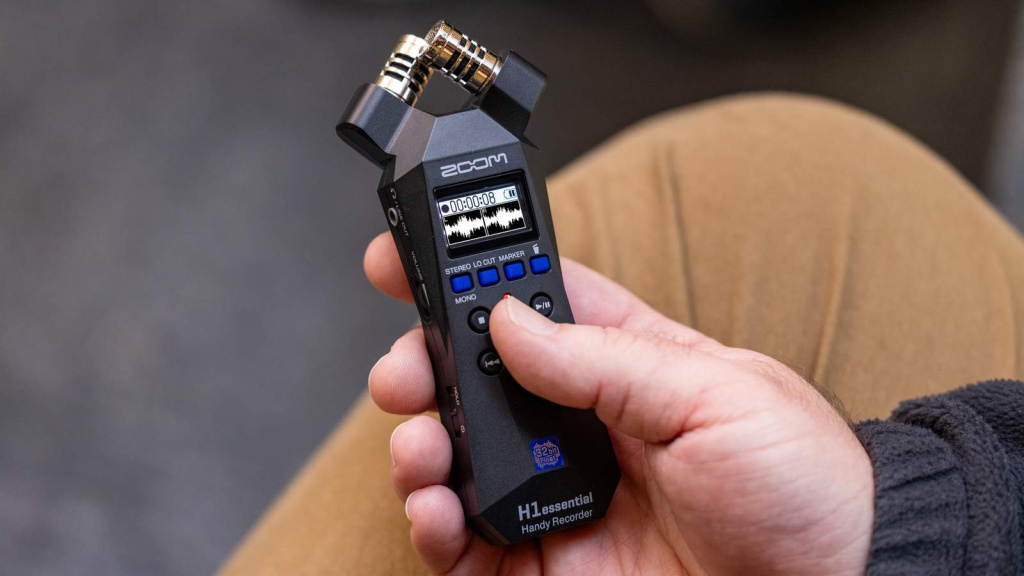 Обновление микропрограммы для рекордера ZOOM H1essential (V2.10)