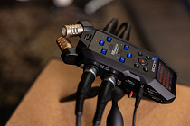Портативный 6-трековый рекордер с поддержкой 32-bit Float Zoom H6e - 3